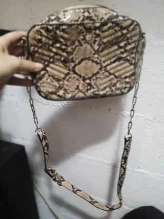 Bolso estampado serpiente