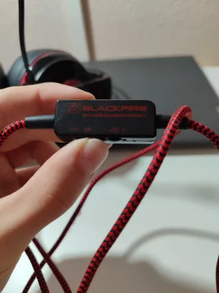 Auriculares BFX BFX-R80 Negro/Rojo