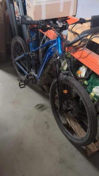 Bicicleta Eléctrica Azul