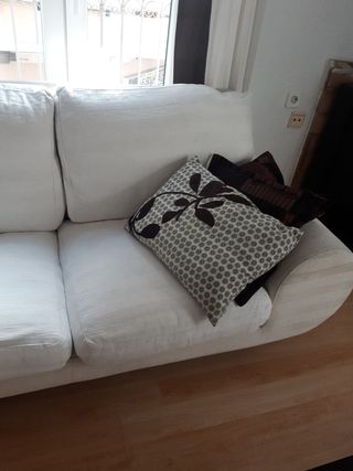 Sofá 2 plazas sin usar, relleno plumas