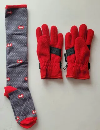 Guantes y calcetines niña