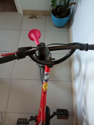 Bici infantil 14 Btwin roja
