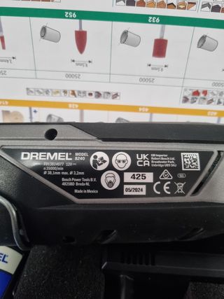 Dremel 8240 Multiherramienta 12V + 65 Accesorios