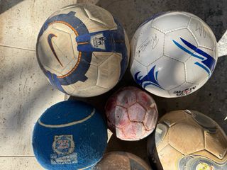 Lote 17 Balones Fútbol y Varios