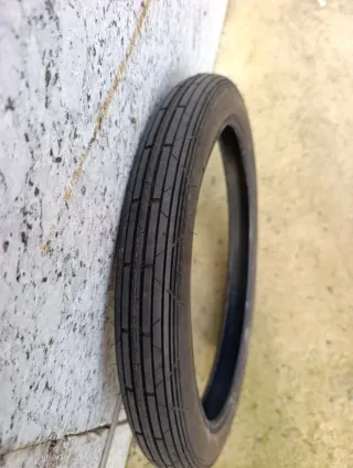 Llanta Montesa Impala y neumático