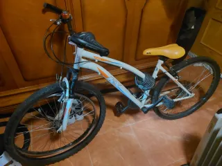 Bicicleta KX Blanca y Amarilla