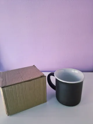 Taza cerámica negra