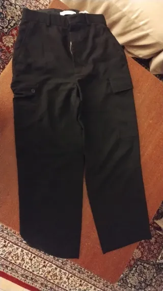 Pantalón recto negro