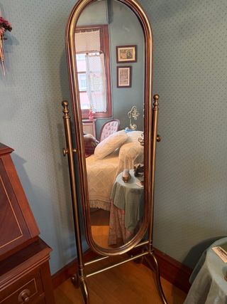 Espejo de cuerpo entero antiguo