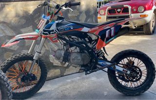 se vende pit bike 125