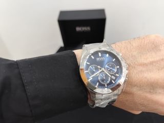 Reloj Hugo Boss Azul y Plateado