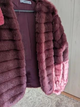 Vestido con chaqueta pelo a juego