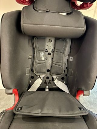 Britax Römer Advansafix IV R Silla Coche