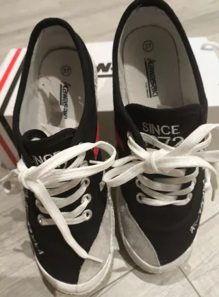 Sneakers Retro Negro/Gris