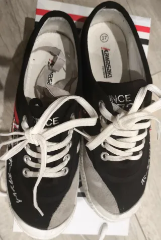 Sneakers Retro Negro/Gris