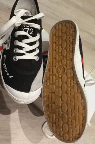 Sneakers Retro Negro/Gris