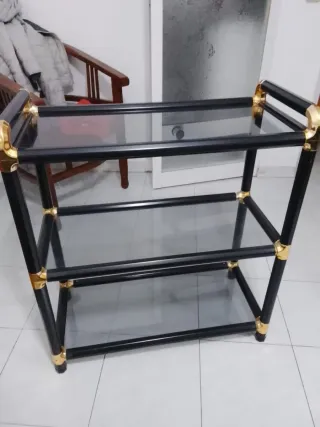 Camarera de metacrilato