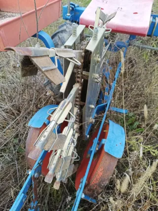 Plantadora Hortícola de pinzas