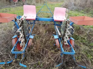 Plantadora Hortícola de pinzas