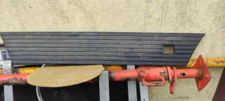 Rejilla moldura maletero Peugeot 309