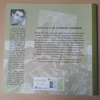 Olivia Va y los cuarenta suspensos