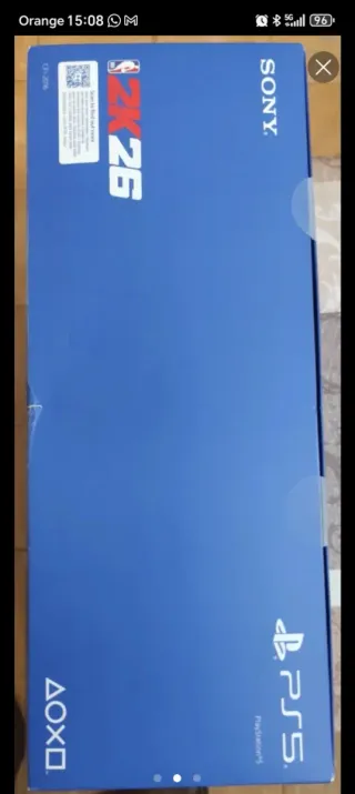 PlayStation 5. Embalaje original sin abrir.