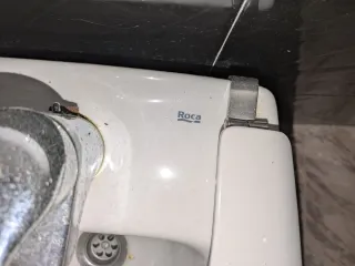 Bidé de cerámica blanco