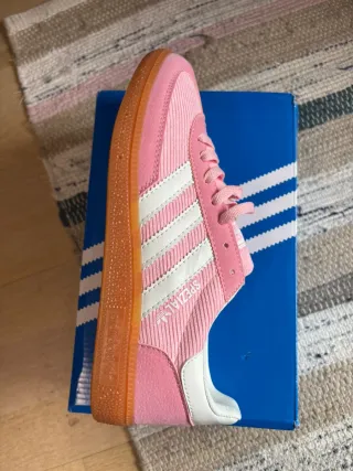 Adidas Spezial Rosas Talla 41