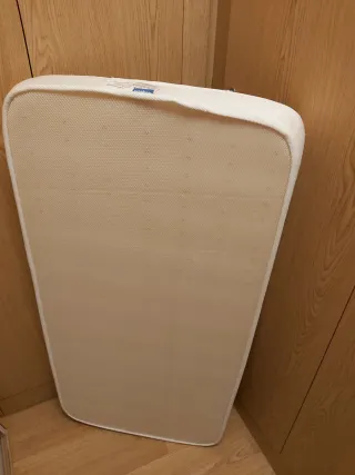 Colchón de Cuna 117 largo x 57 ancho. La Cigüeña