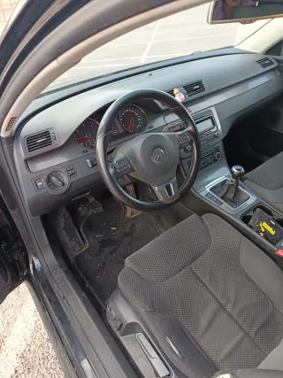 Volkswagen Passat 2010