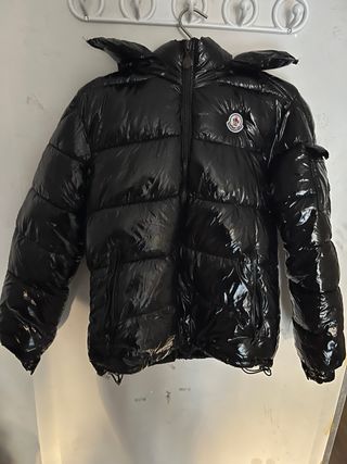 Chaqueta Moncler Negra Brillante