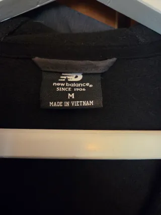 Chaqueta New Balance gris hombre