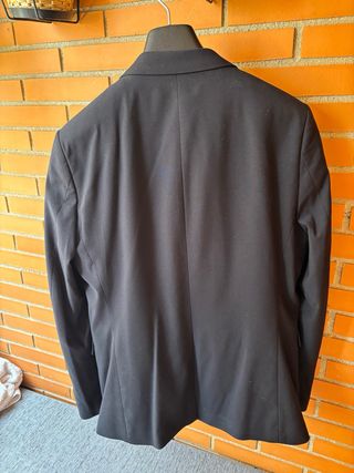 Traje de chaqueta azul marino