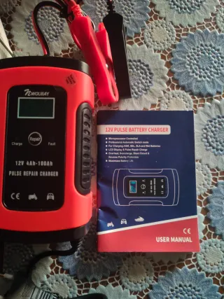 Caricabatterie avvitatore auto mantenimento ripara