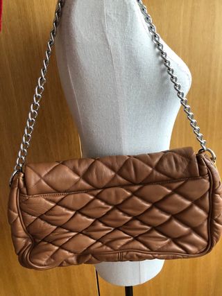 Bolso Teria Yabar Piel Acolchada