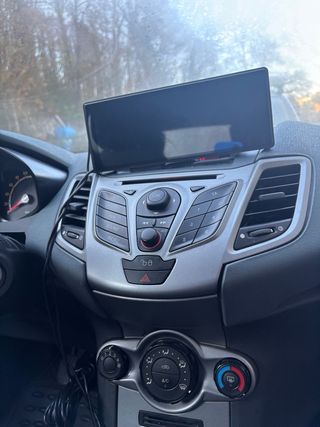 Ford Fiesta 2008 TRATTABILE