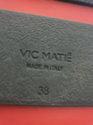 Scarpe ViC MATIE' nere e rosse 38 Made in italy