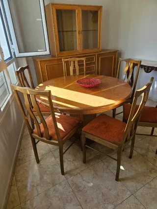 Mesa comedor extensible y 6 sillas