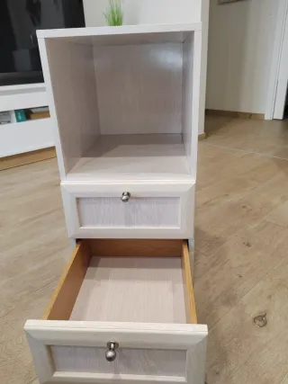 Mueble auxiliar hueco y 2 cajones