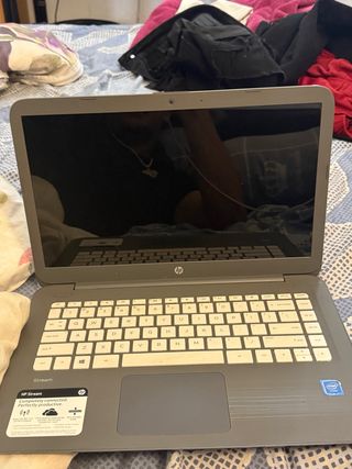 Laptop HP Stream Gris