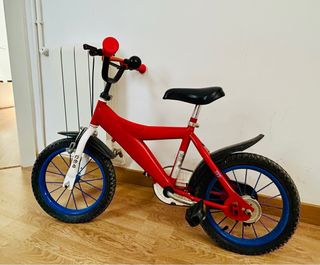 Bicicleta infantil roja 5-6 años