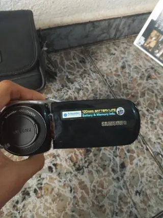 Camara samsung y accesorios