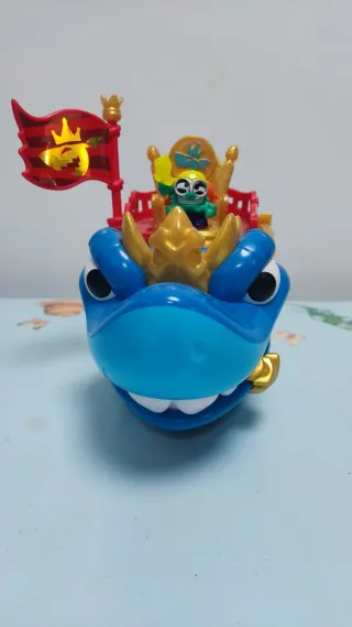 Cocodrilo y Tiburón Piratix