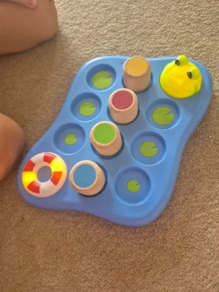 Juguete musical rana Playtive