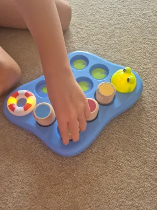 Juguete musical rana Playtive