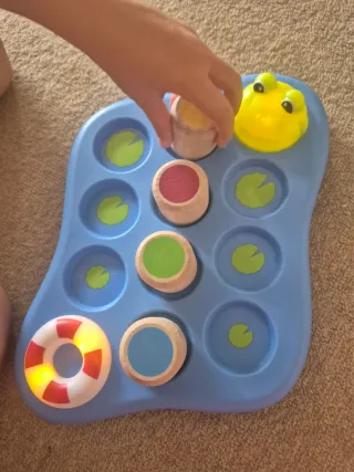 Juguete musical rana Playtive