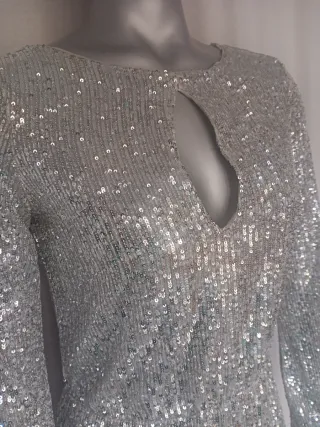 Vestido de fiesta plateado lentejuelas