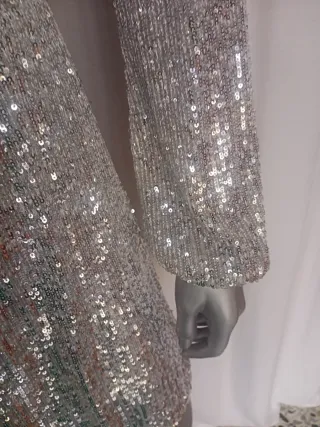Vestido de fiesta plateado lentejuelas