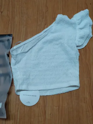 Camiseta Shein sin manga blanca talla única XS