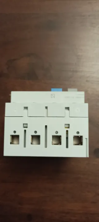 Interruptor Diferencial Hager CDH 440M 40A